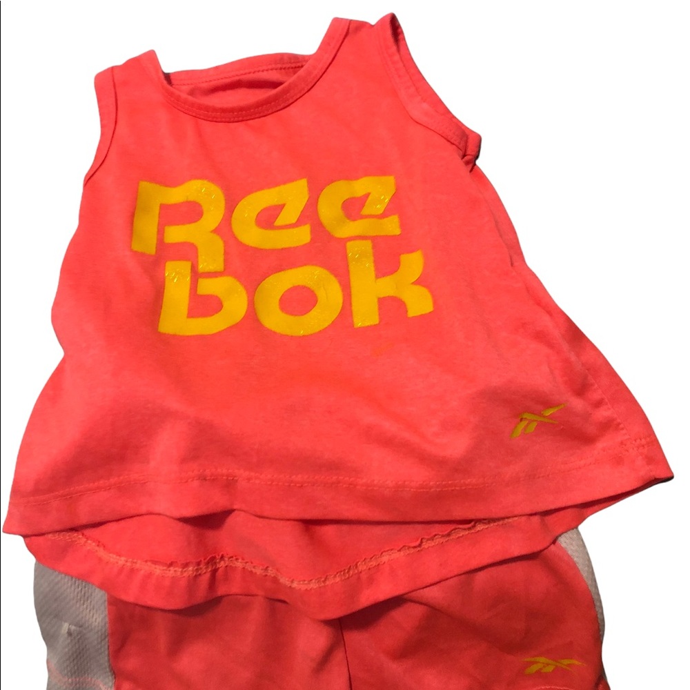 Toddler reebox short set